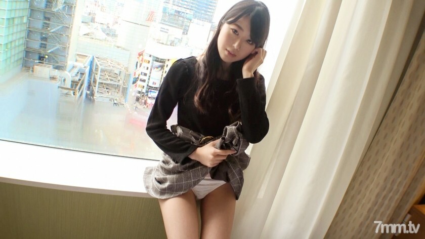 SIRO-3681 [第一枪] 网络上的AV应用→AV体验拍摄895 一个苗条整洁的女孩，谈论♪我喜欢性爱突然插入鸡巴！摇动美丽的乳房和气喘吁吁 ♪ ♪