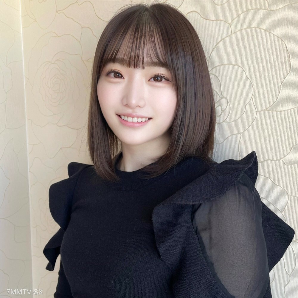 FC2-PPV-3139242拥有1100,000名粉丝的karin!e罩杯美乳到了让人想伸伸懒腰欣赏大人世界的年纪!_WMLC